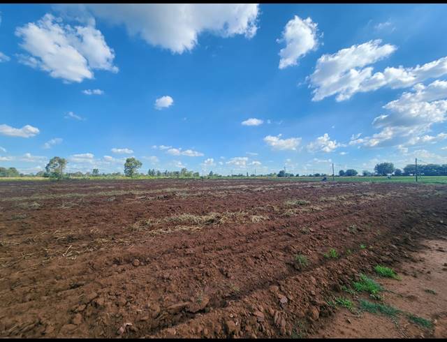 16.30HA VACANT LAND FOR SALE IN RIVERSDALE